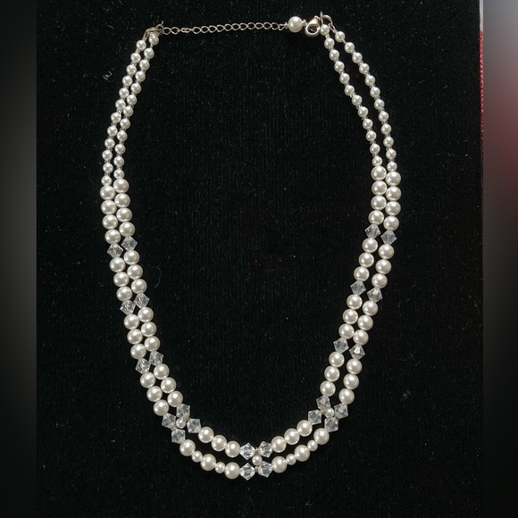 Bridal Pearl & Swarovski Crystal boutique necklace. High luster. Dbl strand NWT - Picture 4 of 12